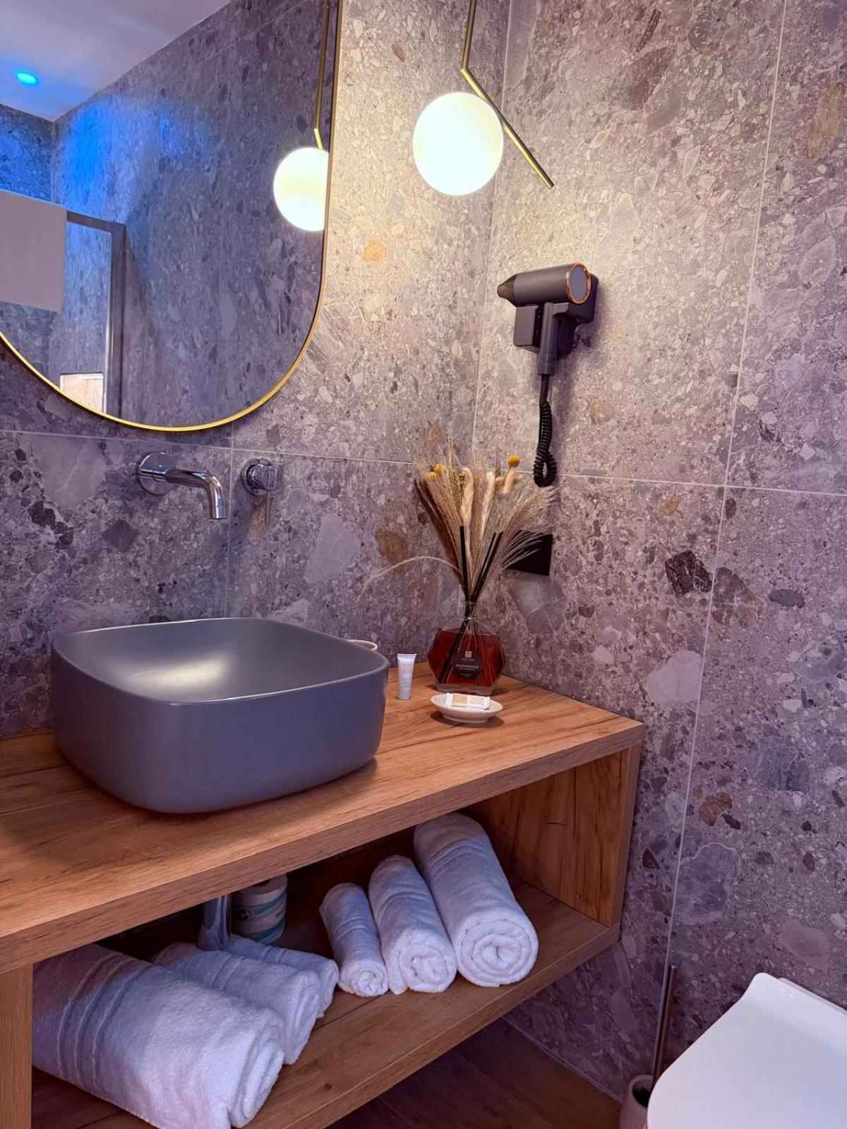 Krysos Luxury Rooms Αγκριτζέντο Εξωτερικό φωτογραφία